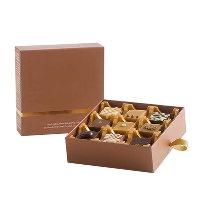 Caja de cartón rígida de chocolate de nueve rejillas Caja de almacenamiento de cajón de rejilla múltiple de grado alimenticio