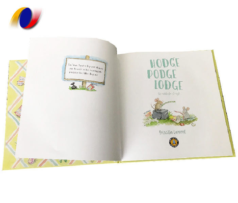 Impresión profesional de libros de cartón de color elegante
