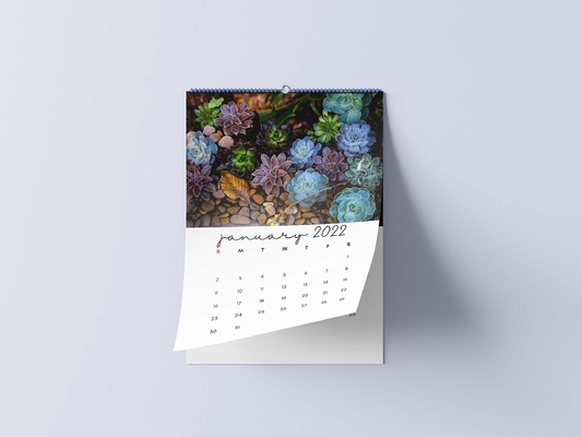 Calendario de escritorio con laminación mate que imprime calendarios de pared mensuales de 600-1000 g/m²
