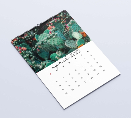 Calendario de escritorio con laminación mate que imprime calendarios de pared mensuales de 600-1000 g/m²